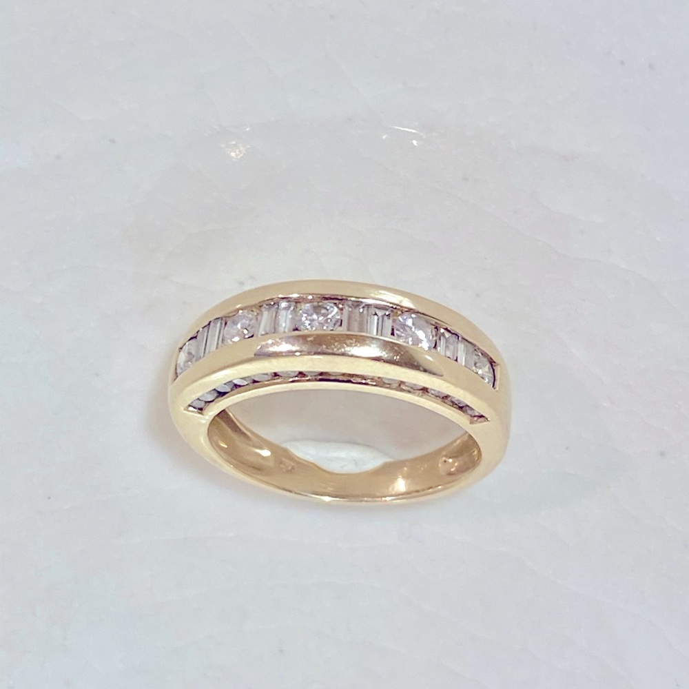 💎Channel💎 Set Round & Baguette Diamonds Band YG